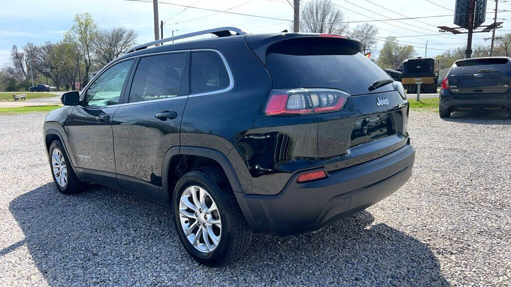 2019 Jeep Cherokee for sale at Big Iron Auto LLC in Cape Girardeau, MO