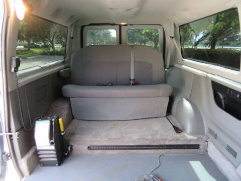 2013 Ford E-Series E-150 XLT