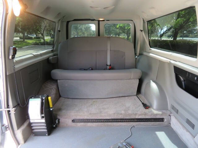 2013 Ford E-Series E-150 XLT