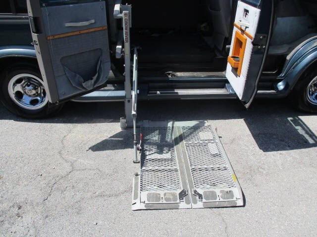 1996 Dodge Ram Van 2500