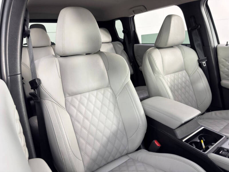 2022 Mitsubishi Outlander SEL