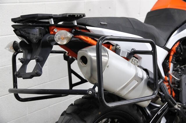 2022 KTM 890 ADVENT