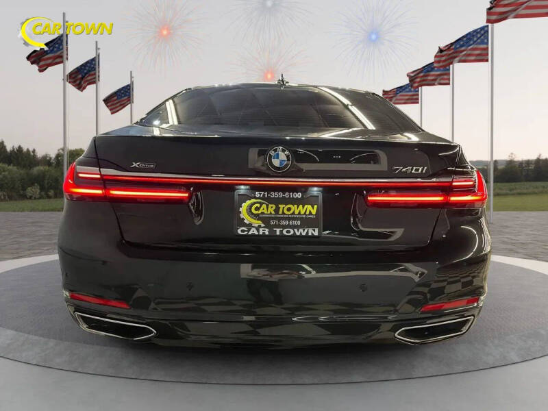 2021 BMW 7 Series 740i xDrive