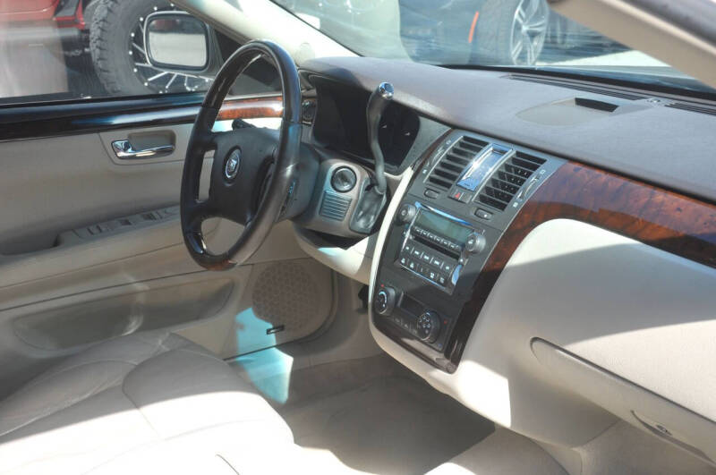 2008 Cadillac DTS