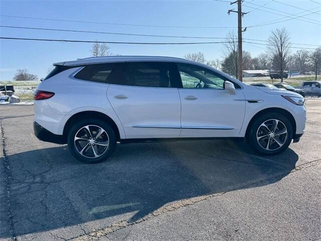 2021 Buick Enclave Essence