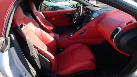 2020 Jaguar F-TYPE R