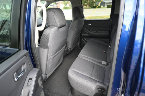 2022 Nissan Frontier SV