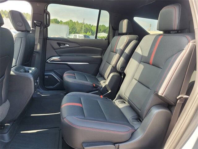 2024 Chevrolet Traverse RS