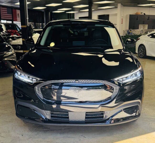 2023 Ford Mustang Mach-E Select