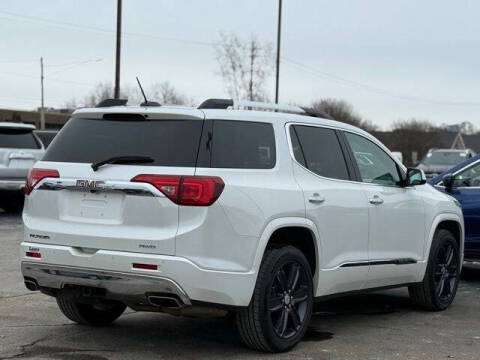 2017 GMC Acadia Denali