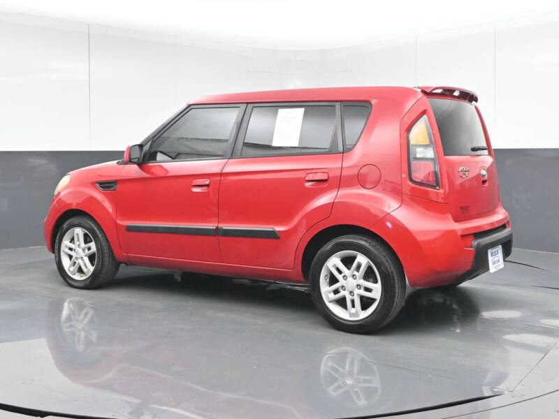 2010 Kia Soul +