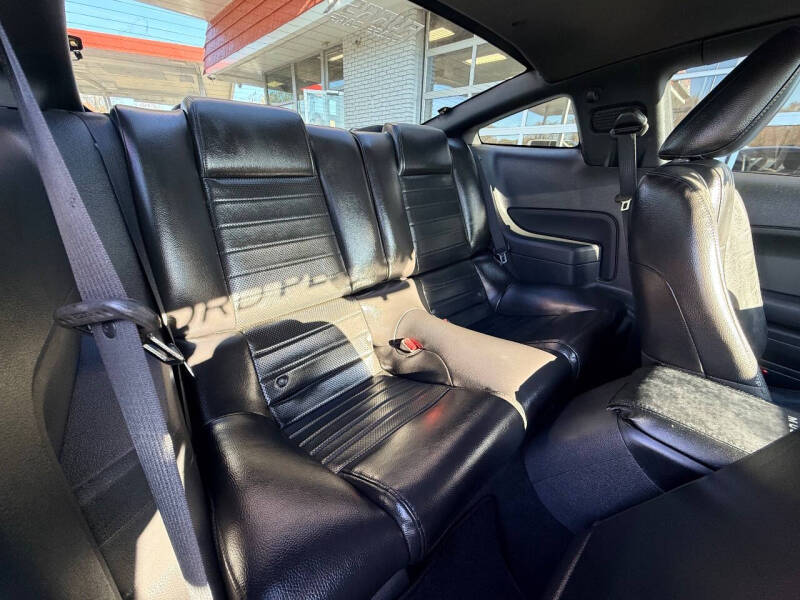 2005 Ford Mustang GT Premium