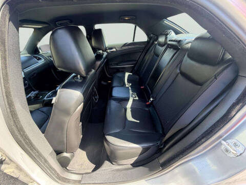2014 Chrysler 300 C