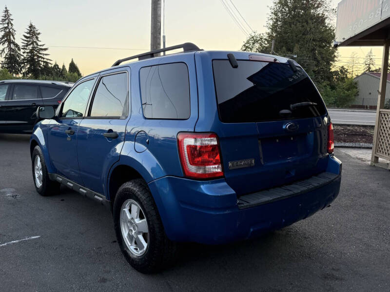 2011 Ford Escape XLT