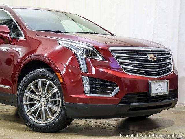 Used 2017 Cadillac XT5 Luxury with VIN 1GYKNDRS2HZ224961 for sale in Tinley Park, IL