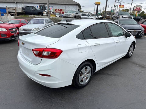 2017 Chevrolet Cruze LS Auto
