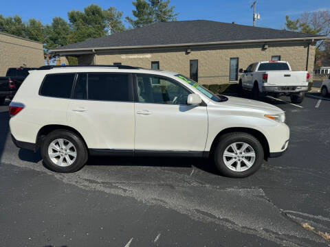 2012 Toyota Highlander for sale at J & B Auto Mart in Frankfort KY