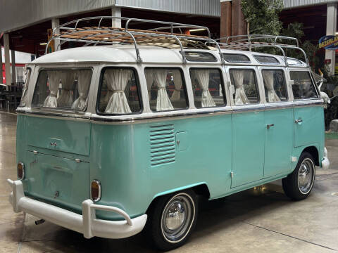 1972 Volkswagen Bus