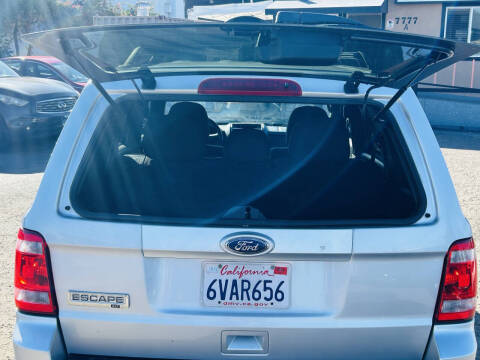 2012 Ford Escape XLT