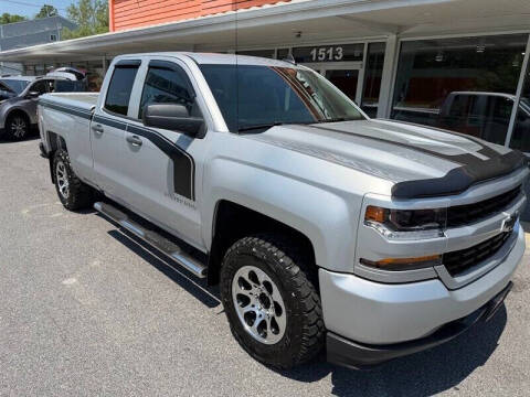 2017 Chevrolet Silverado 1500 Custom