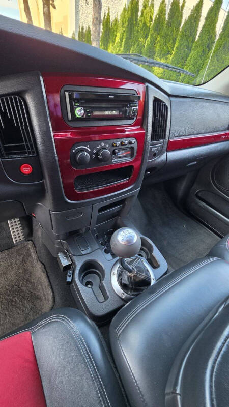 2004 Dodge Ram 1500 SRT-10