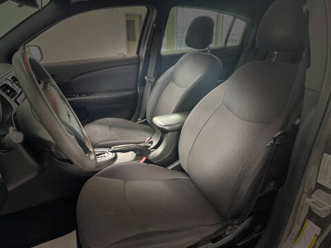 2012 Chrysler 200 LX
