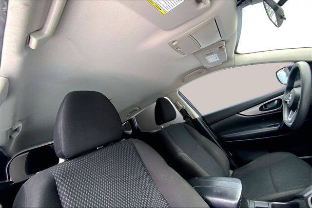 2022 Nissan Rogue Sport S