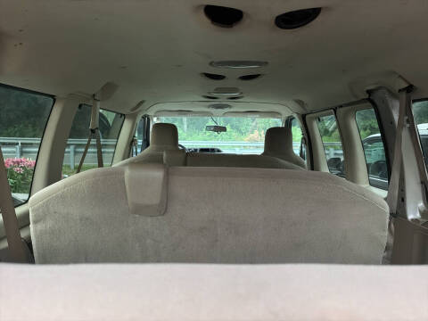 2012 Ford E-Series E-350 SD XLT