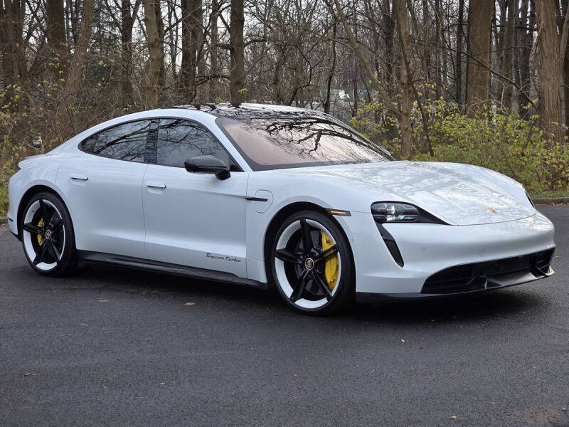 2020 Porsche Taycan Turbo