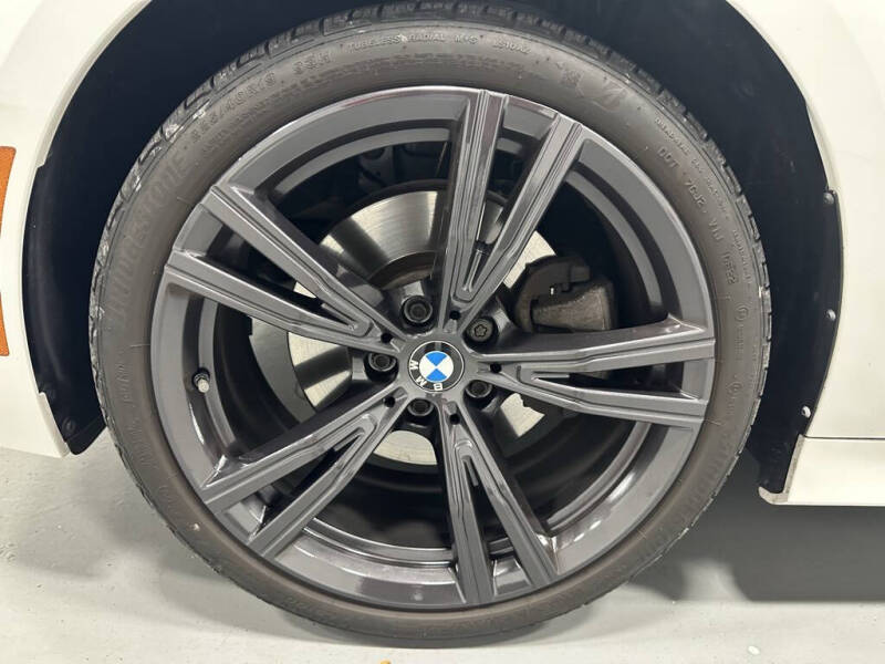 2023 BMW 3 Series 330i xDrive