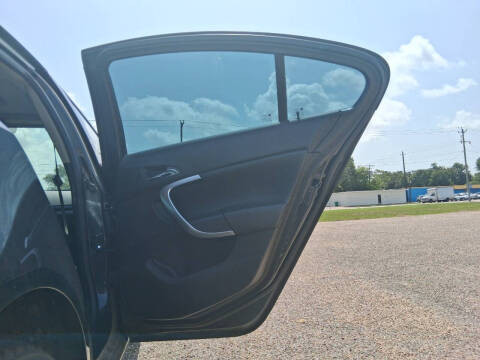 2012 Buick Regal Premium 1