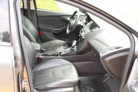 2018 Ford Focus Titanium