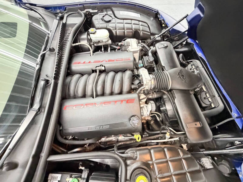 2004 Chevrolet Corvette