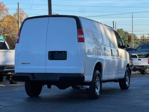 2021 Chevrolet Express 2500