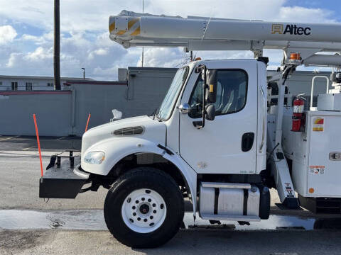 2016 Freightliner M2 106