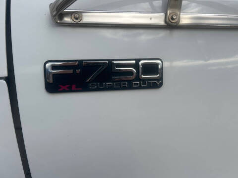 2011 Ford F-750 Super Duty