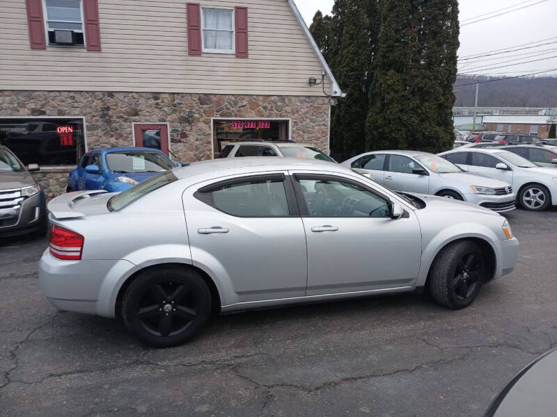 2010 Dodge Avenger R/T