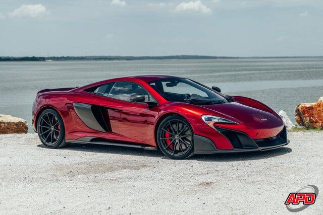 2016 McLaren 675LT