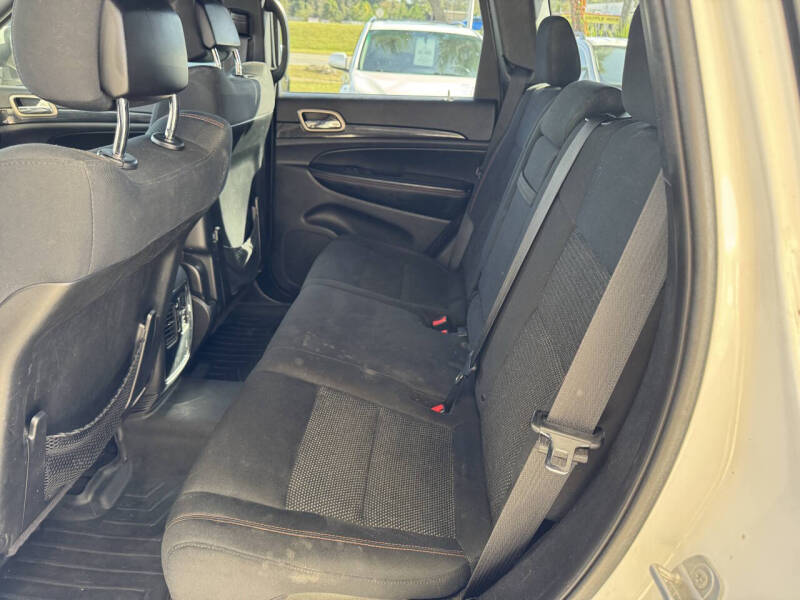 2017 Jeep Grand Cherokee Laredo