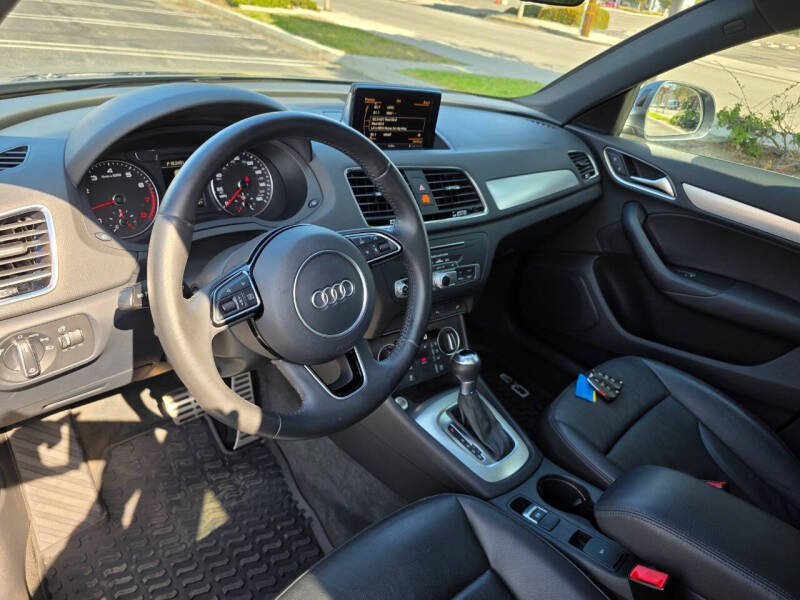 2016 Audi Q3 2.0T Premium Plus