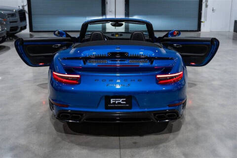 2017 Porsche 911 Turbo S