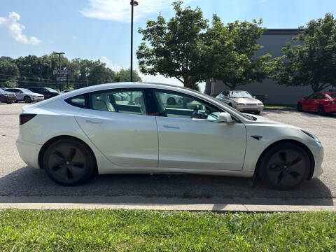 2020 Tesla Model 3 Long Range