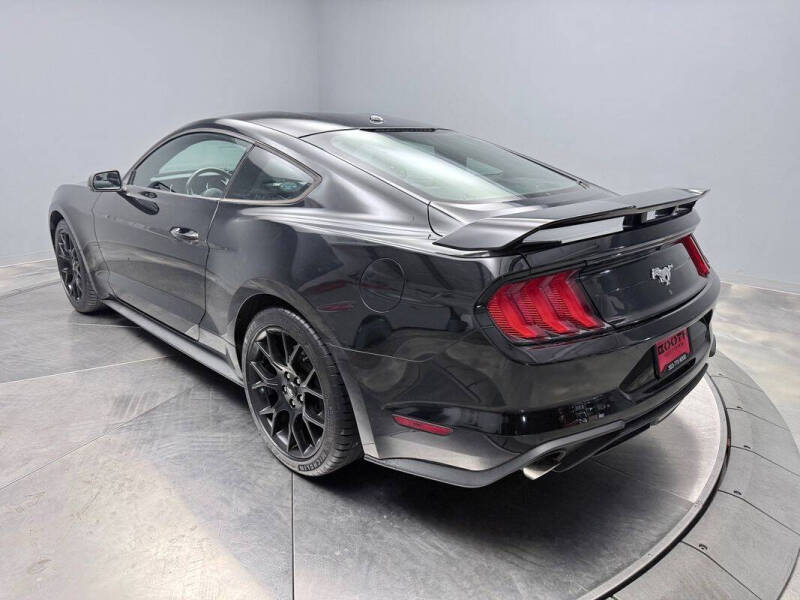 2018 Ford Mustang EcoBoost