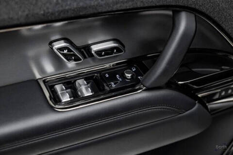 2024 Land Rover Range Rover Sport P360 SE