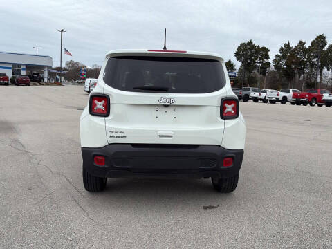 2023 Jeep Renegade Latitude