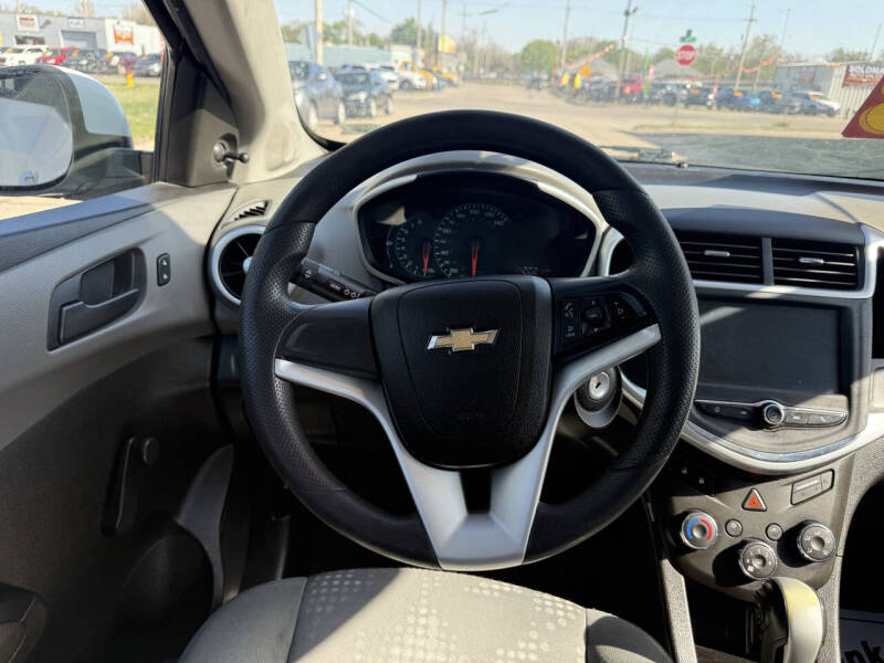 2017 Chevrolet Sonic LT Auto Fleet
