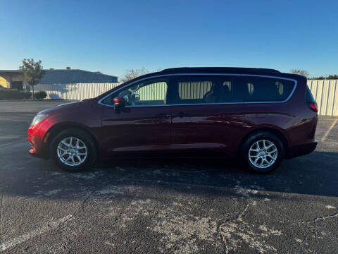 2020 Chrysler Voyager LXi