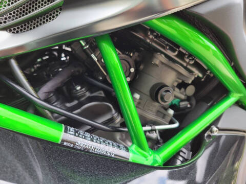 2025 Kawasaki Ninja H2 Carbon ABS