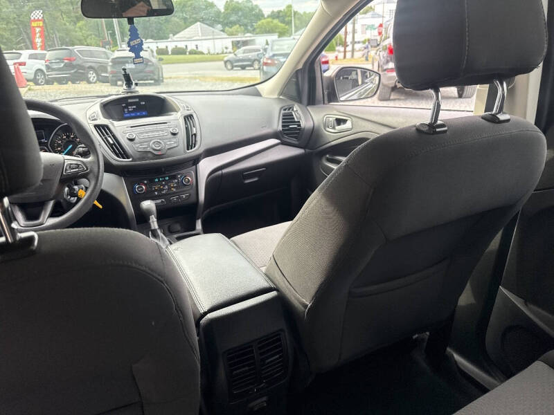 2017 Ford Escape SE
