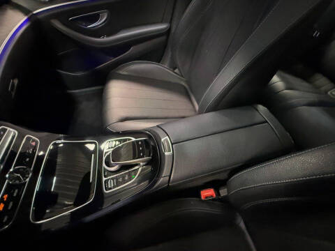 2017 Mercedes-Benz E-Class E 300 4MATIC